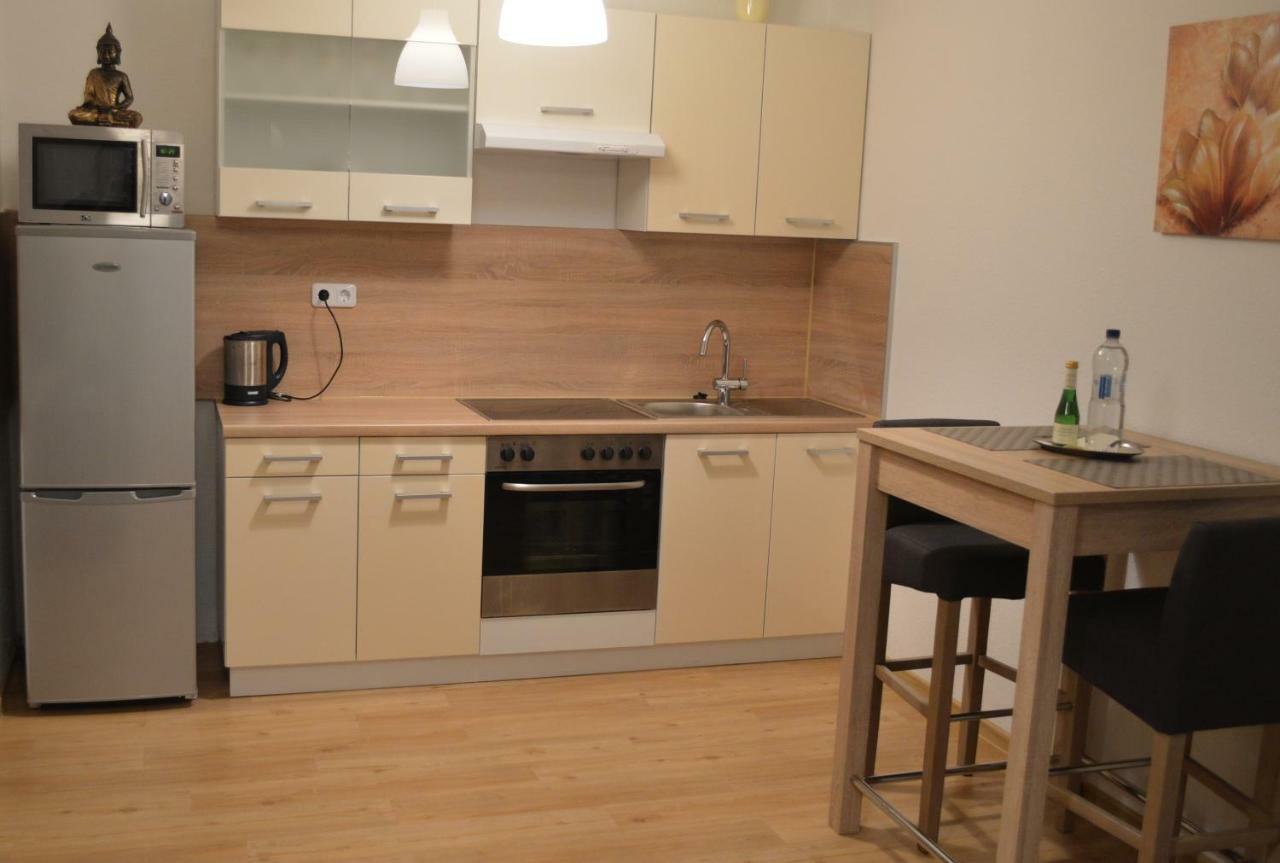 Modernes 1-zimmer W-lan, Stellplatz * Nürnberg